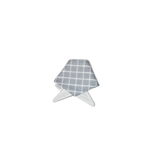Bandana pour animaux de compagnie gris rayé pour la vente par Bloom Home and Design