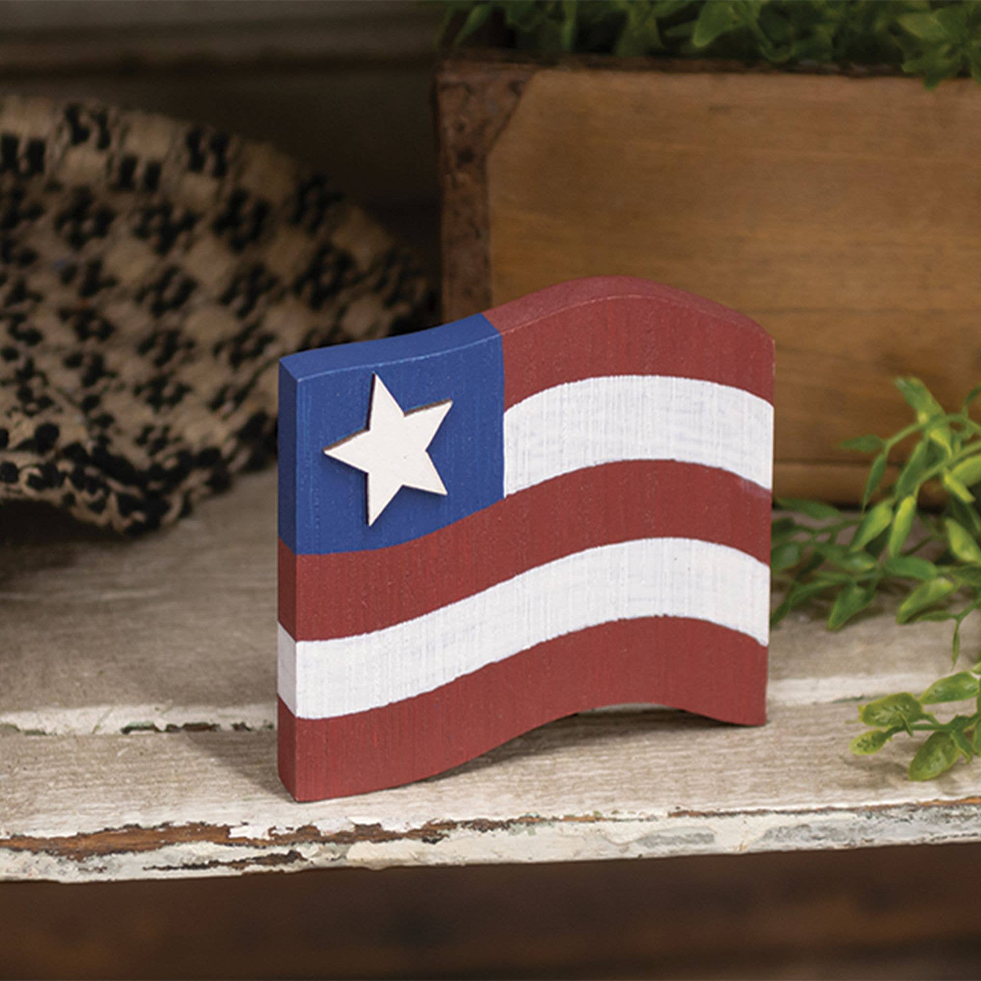 The Hearthside Collection - Wholesale Decorative Tabletop Object - Wooden Flag w/Star Sitter1