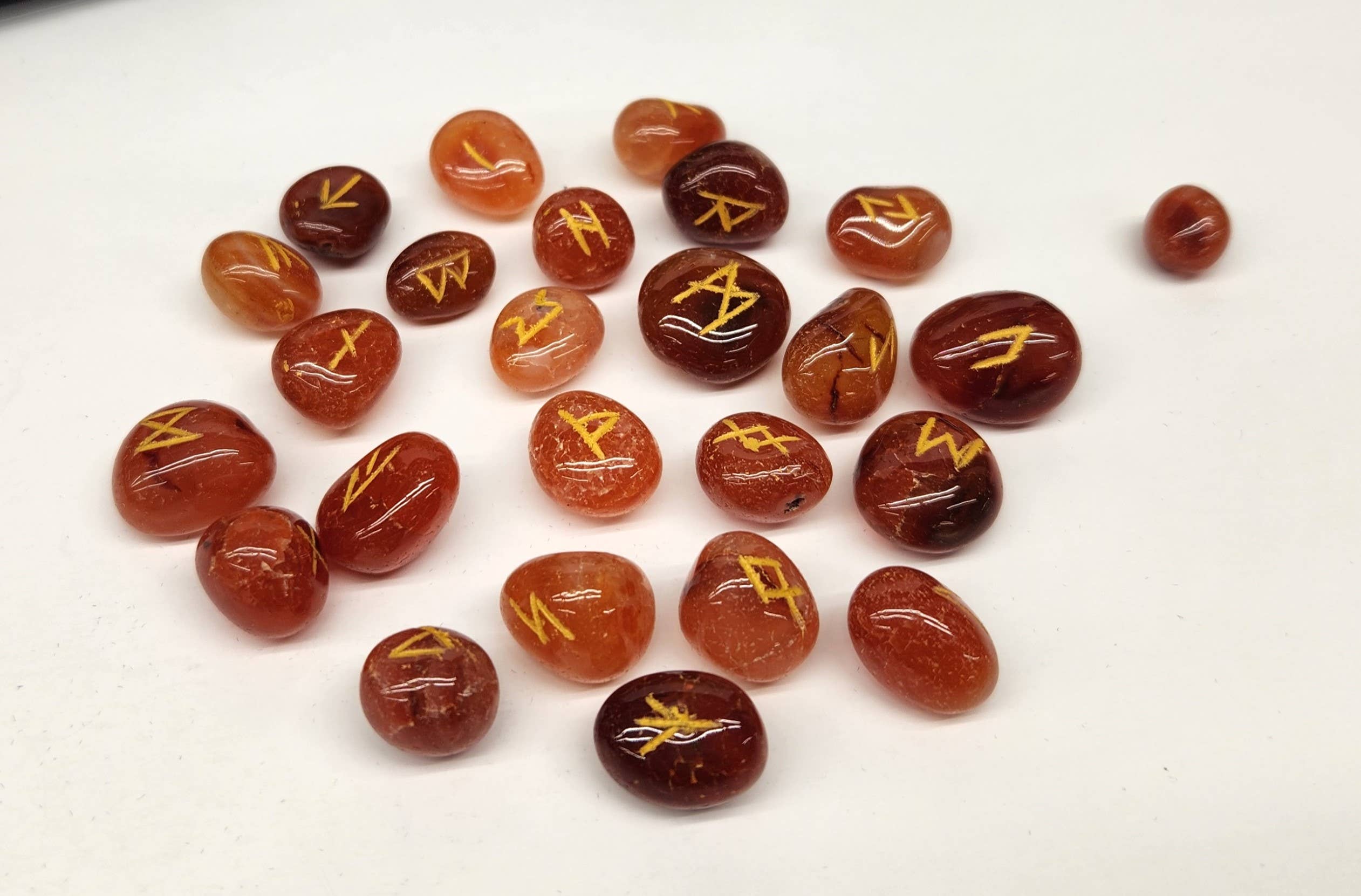 Meraki Gemstones - Wholesale Spiritual Stone/Crystal - Carnelian Semi-Precious Gemstone Rune Sets with Velvet Pouch1
