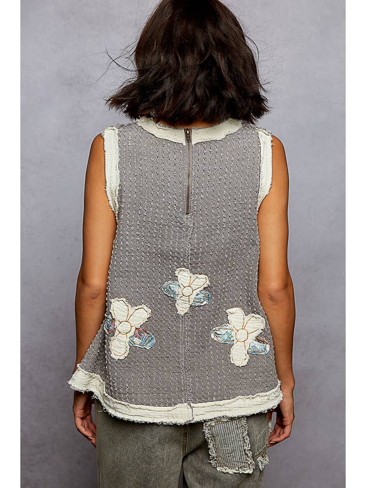 Pol Clothing - Wholesale Blouse - Women's - Round Neck Sleeveless Denim Flower Patch Top3