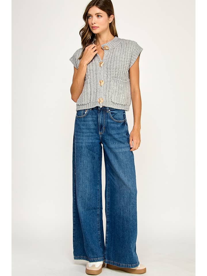 Miss Love - Wholesale Sweater Vest - Women's - CHUNKY KNIT BUTTON-FRONT VEST TOP21