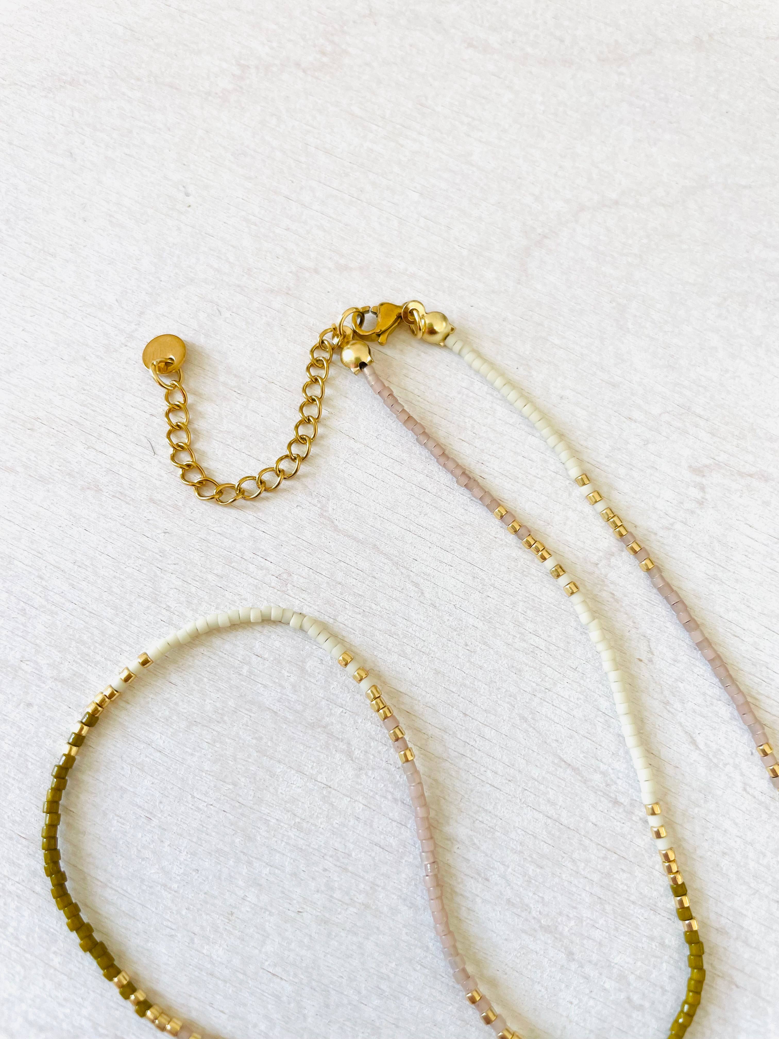 Atelline - Wholesale Beaded/Pearl Necklace - Pearl necklace, stainless steel necklace, choker C0512