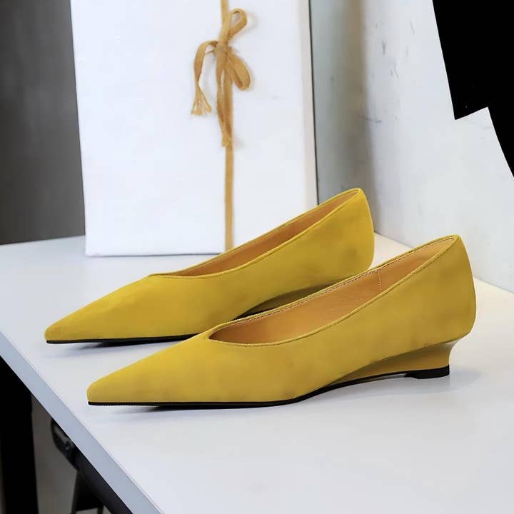 JP77 Chic Suede Low Heel Pointed Toe V-Cut Pumps for Women for wholesale by JanL Ladies Shop