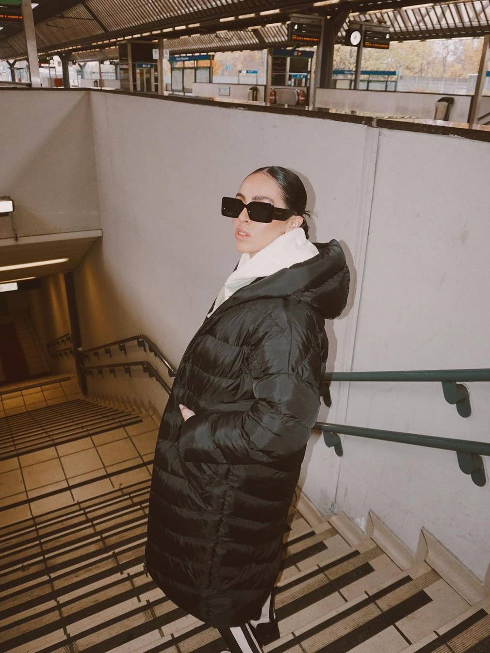 AnnaKey – Óculos de sol - Mulher por atacado – AnnaKey Óculos de Sol Eclipse Preto4