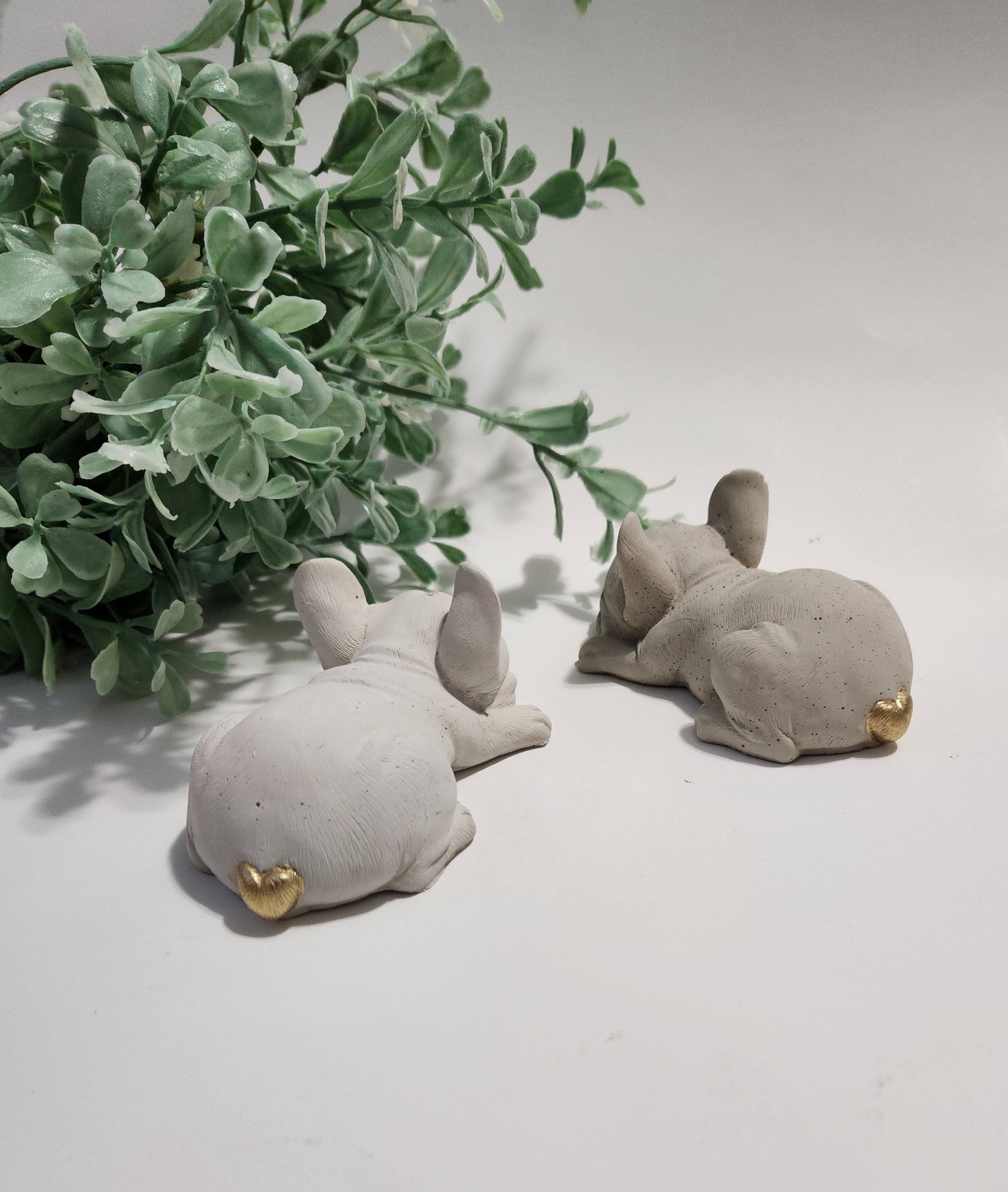 Plant 'er Here - Wholesale Decorative Figurine - Frenchie Figurines2