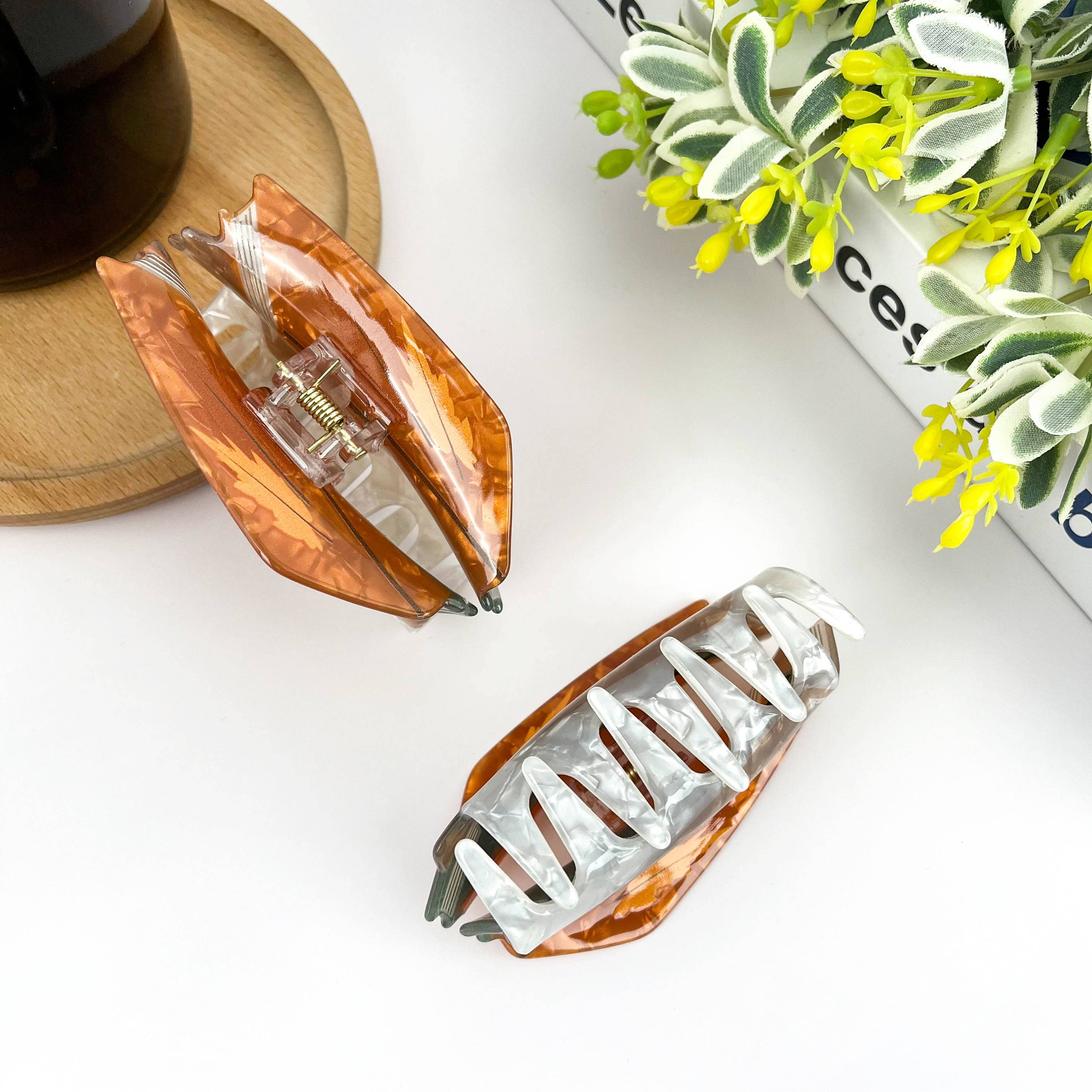 TheDivaSoap - Wholesale Hair Clip - Women's - Stacked Book Hair Claw Clip, Funny Hair Clip4