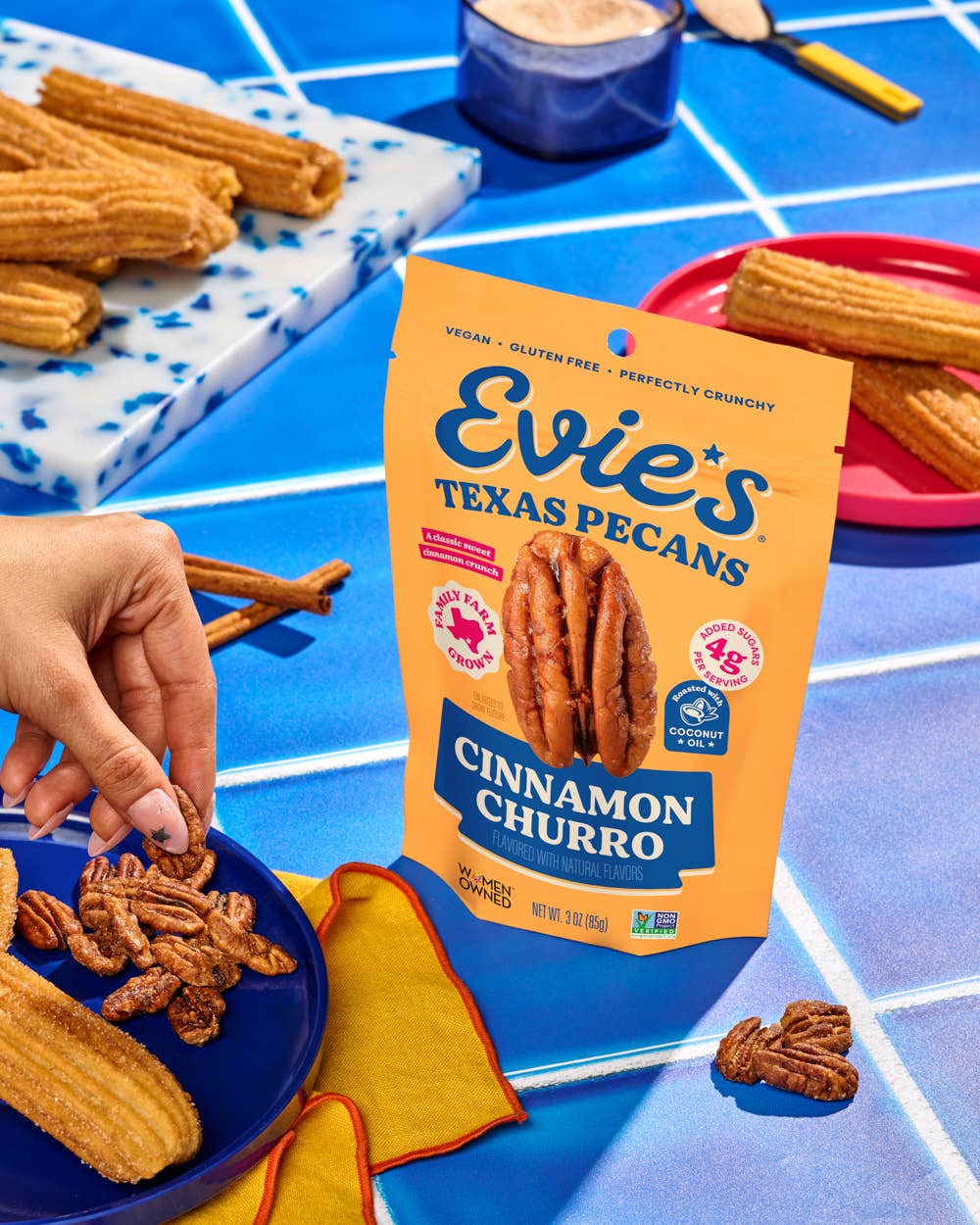 Evie's Snacks - Wholesale Nuts - Cinnamon Churro Candied Pecans – Gourmet Valentine's Snack3