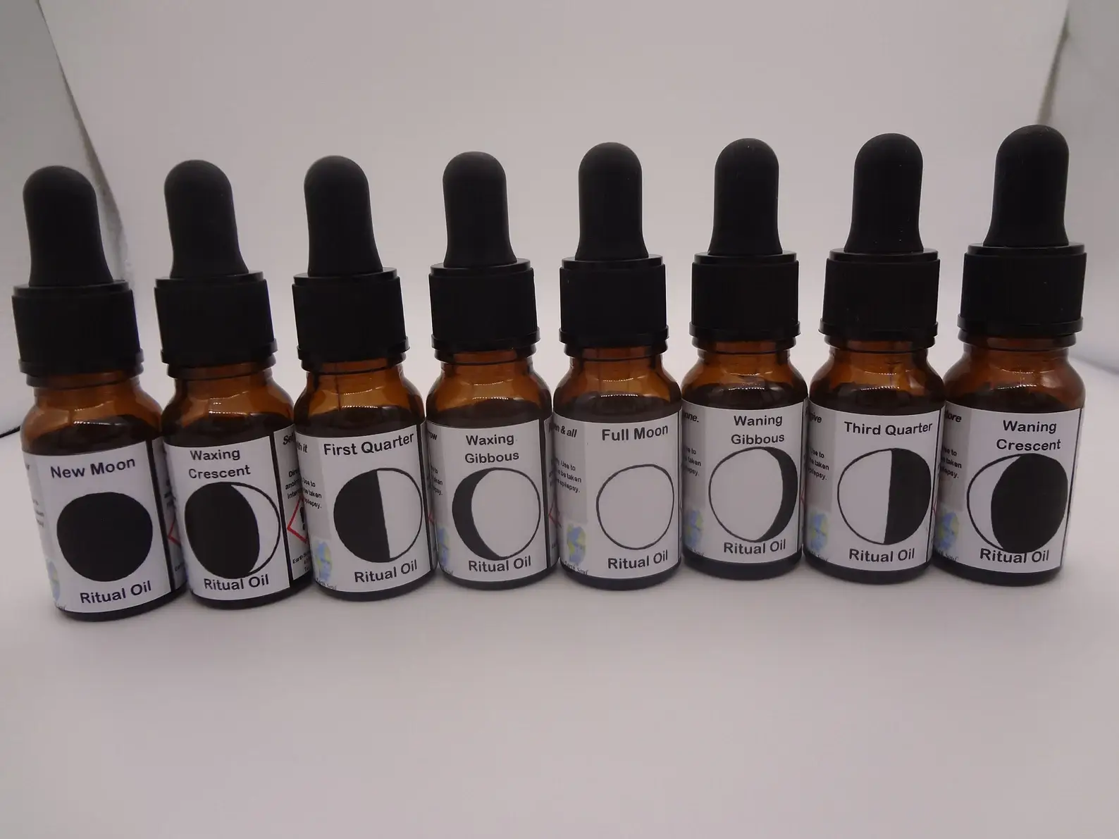 Earth Soul – wholesale Essential oil – White Label Lunar Ritual Oils, Moon, Pagan, Wicca, Magic1