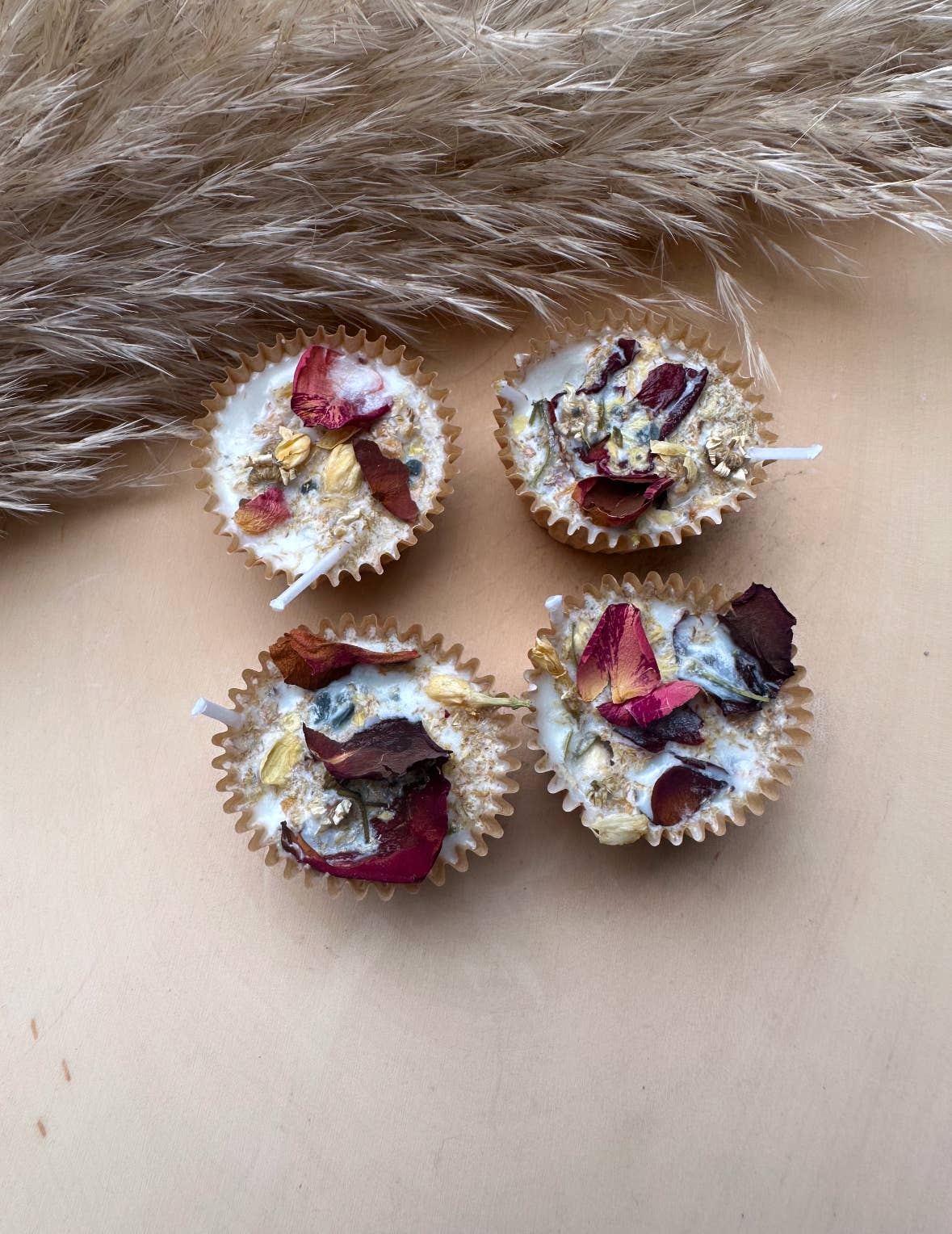 Triple Moon Bath Co. - Wholesale Fire Pit - Assorted Flower Fire Starters1