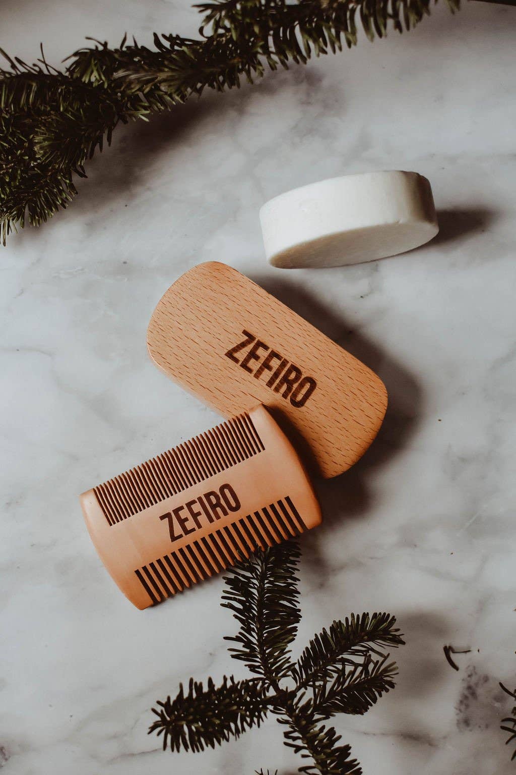 Zefiro - Wholesale Beard Brush/Comb - Beard Comb1