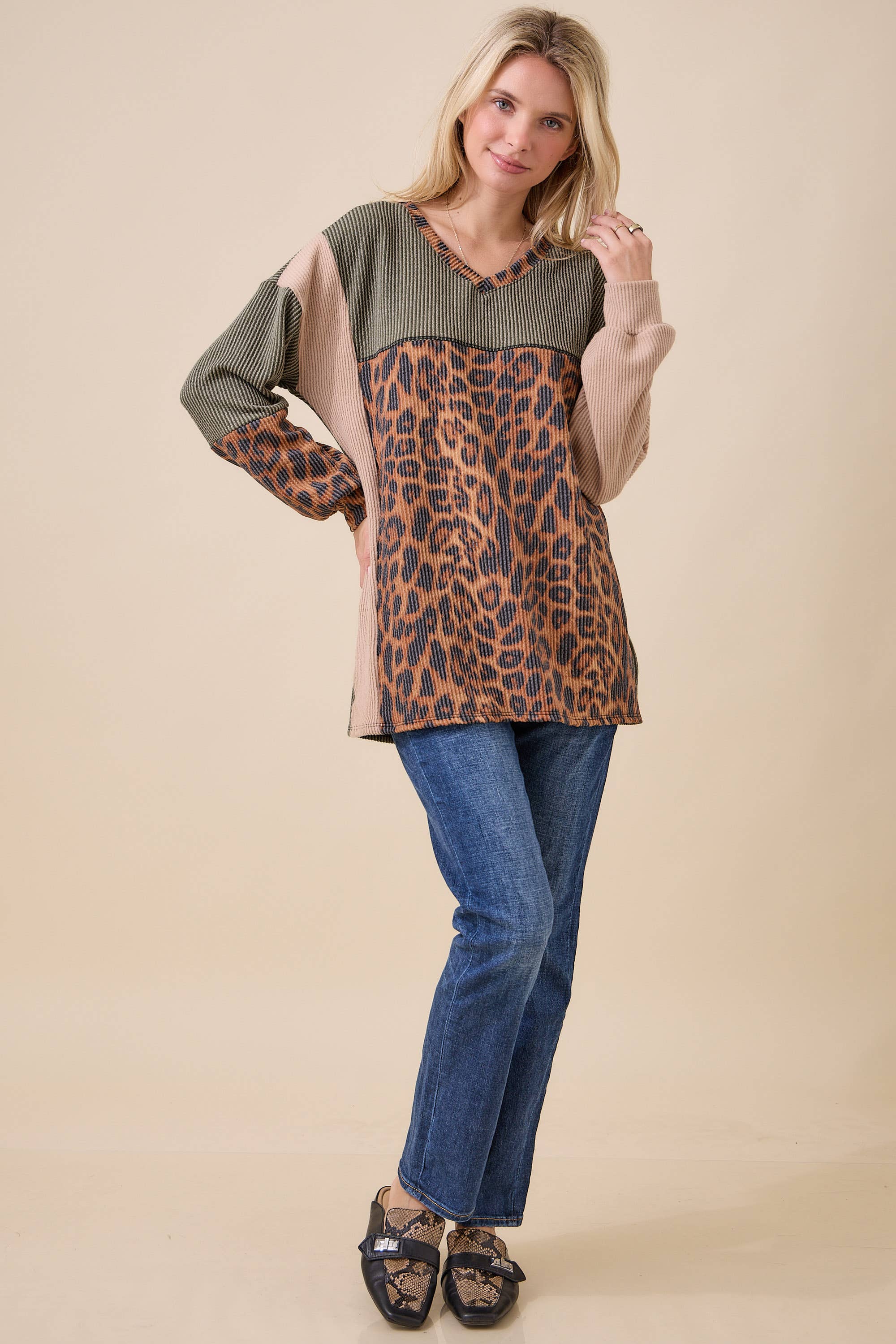 Celeste Clothing - Wholesale Knit Top - Women's - WOMEN'S RIB COLOR BLOCK ANIMAL PRINT LONG SLEEVE TOP9