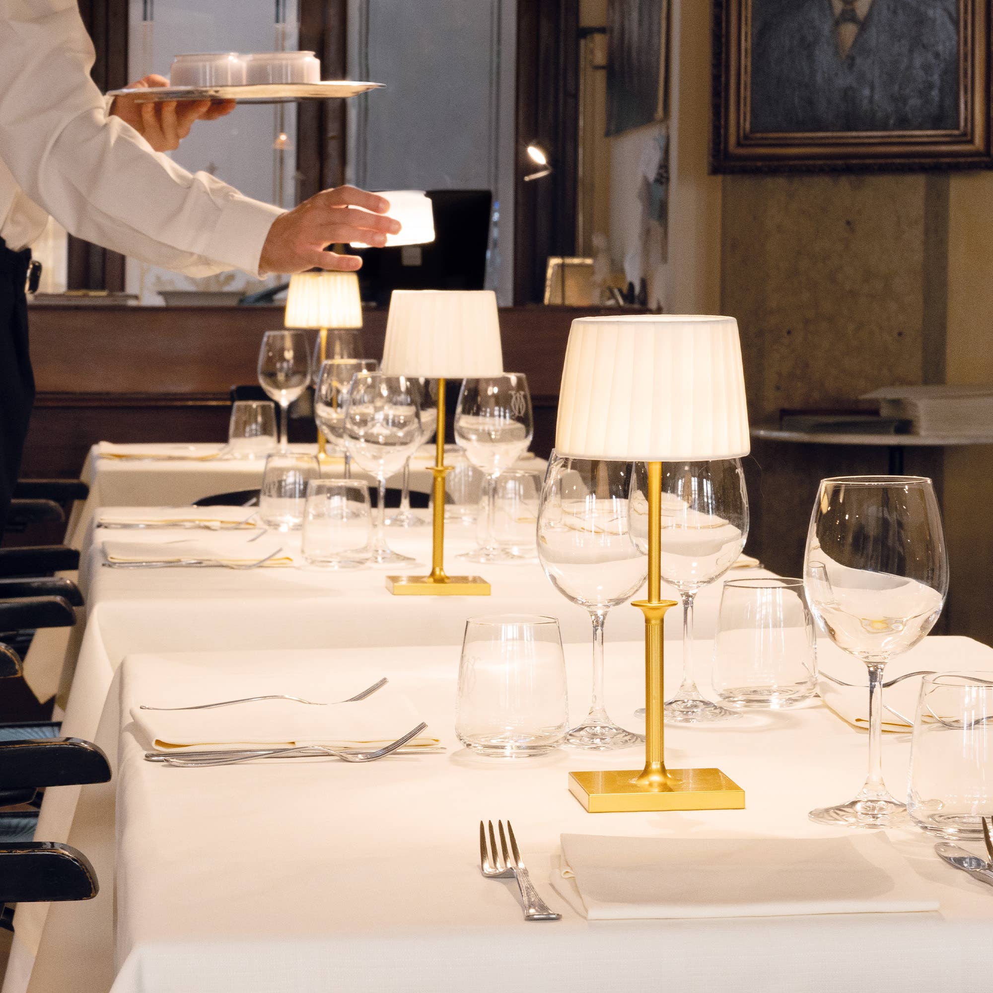 Zafferano America - Wholesale Accent/Desk Lamp - Poldina Classic Cordless Lamp4