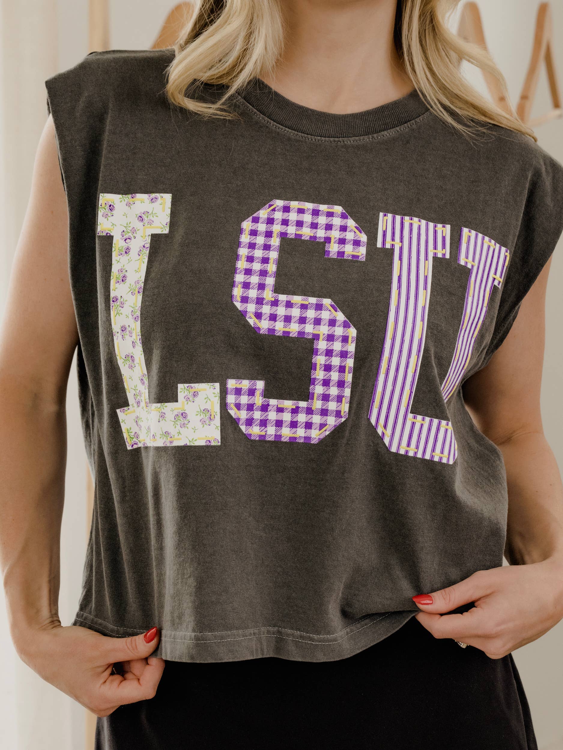 LivyLu - Wholesale Tank Top - Women's - LSU Louisiana State Tigers Quilted Puff Ink Smoke Tank 2