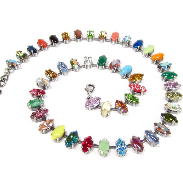 Süße Mini Navette Choker Halskette Handmade In Cologne für den Großhandel von SoHo Schmuckmanufaktur