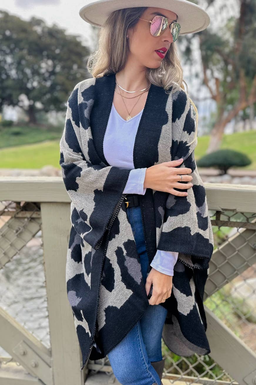 Schwarz Schwarzer, kuscheliger Kimono-Strickcardigan mit Leopardenmuster für den Großhandel auf Faire2