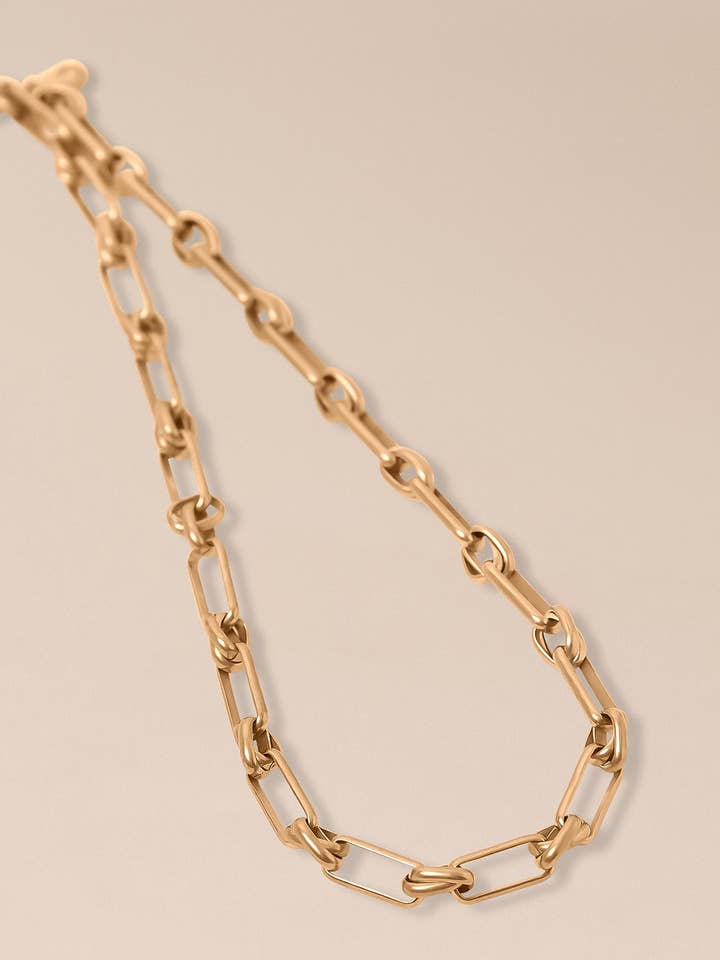 Lauren Necklace for wholesale by Waekura