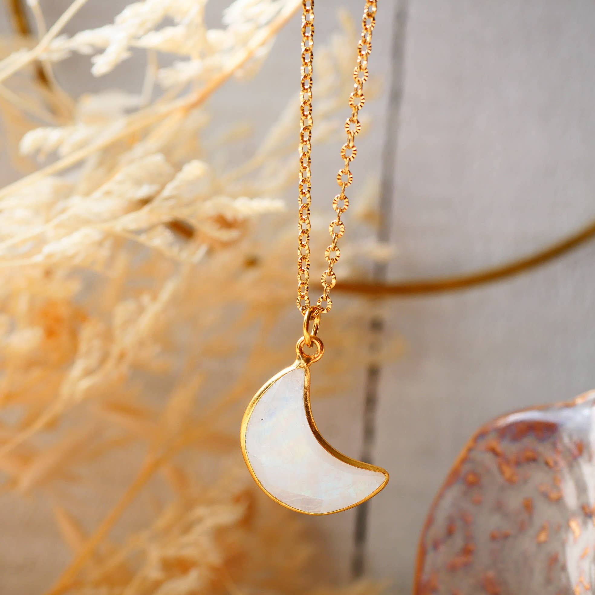 GINANDGER - Wholesale Pendant/Charm Necklace - NECKLACE MOON TANDAVA RAINBOW MOONSTONE2