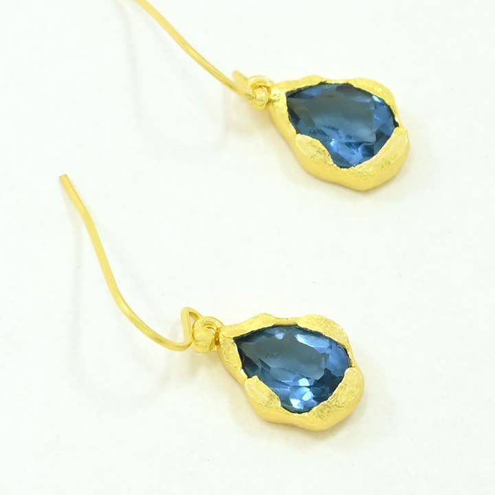 Schmuckoo Berlin - Wholesale Dangle Earrings - Kailany Earring Gold Plated - Blue Iolite1