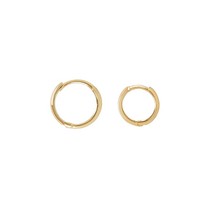 Ofina Jewelry - Wholesale Huggie Earrings - Solid Gold Chunky Huggies