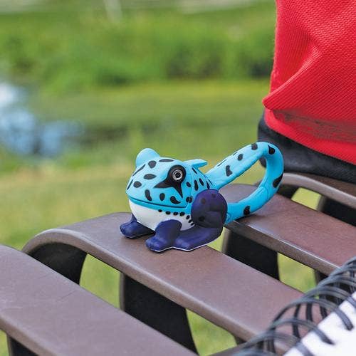 Big Discoveries / Sun Co. – wholesale Light-up toy – Kids & baby – LifeLight Animal Carabiner Flashlight - Blue Frog4