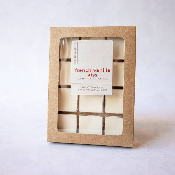 Fondant Parfumé Baiser Vanille Française pour la vente par Dogkind Candle Co