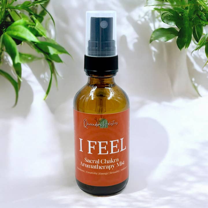 Sacral Chakra Aromaterapi Mist for engroshandel hos Queendom Holistics