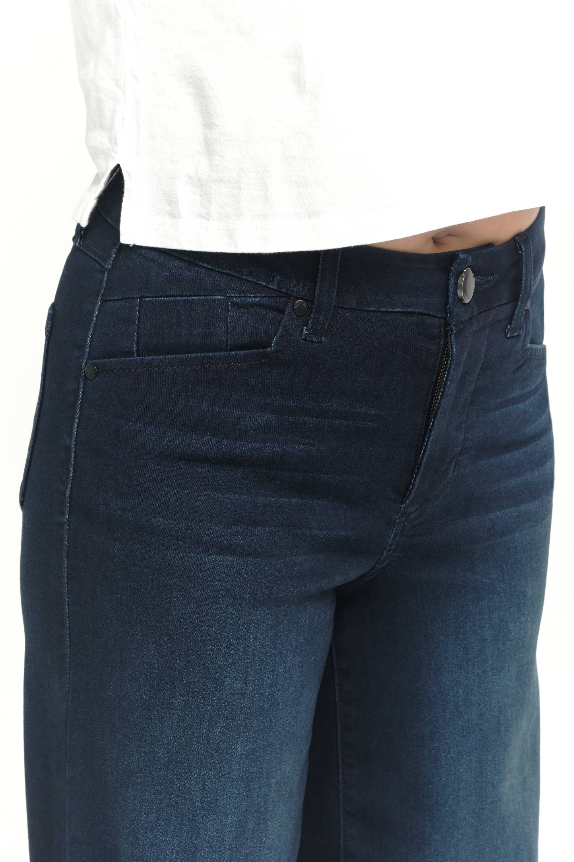 1822 Denim – wholesale Jeans - Dam – 30" Better Butter Wide Leg Jean i Yanique7