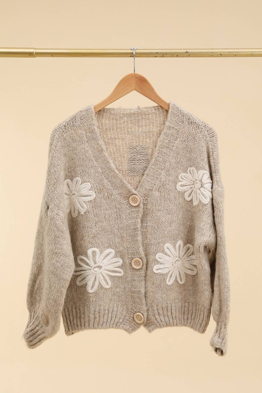 LÉA & LUC - Vente Cardigan – femme - Gilet cardigan col en V et motif fleur REF. 307793