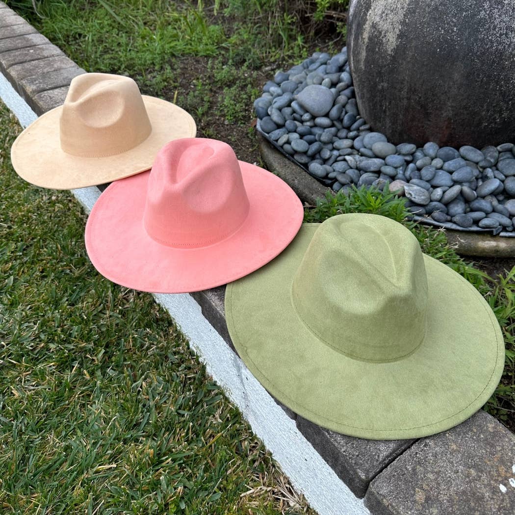 Queens INC - Wholesale Fedora - Women's - Fashion Classic Wide Brim Premium Suede Hat1