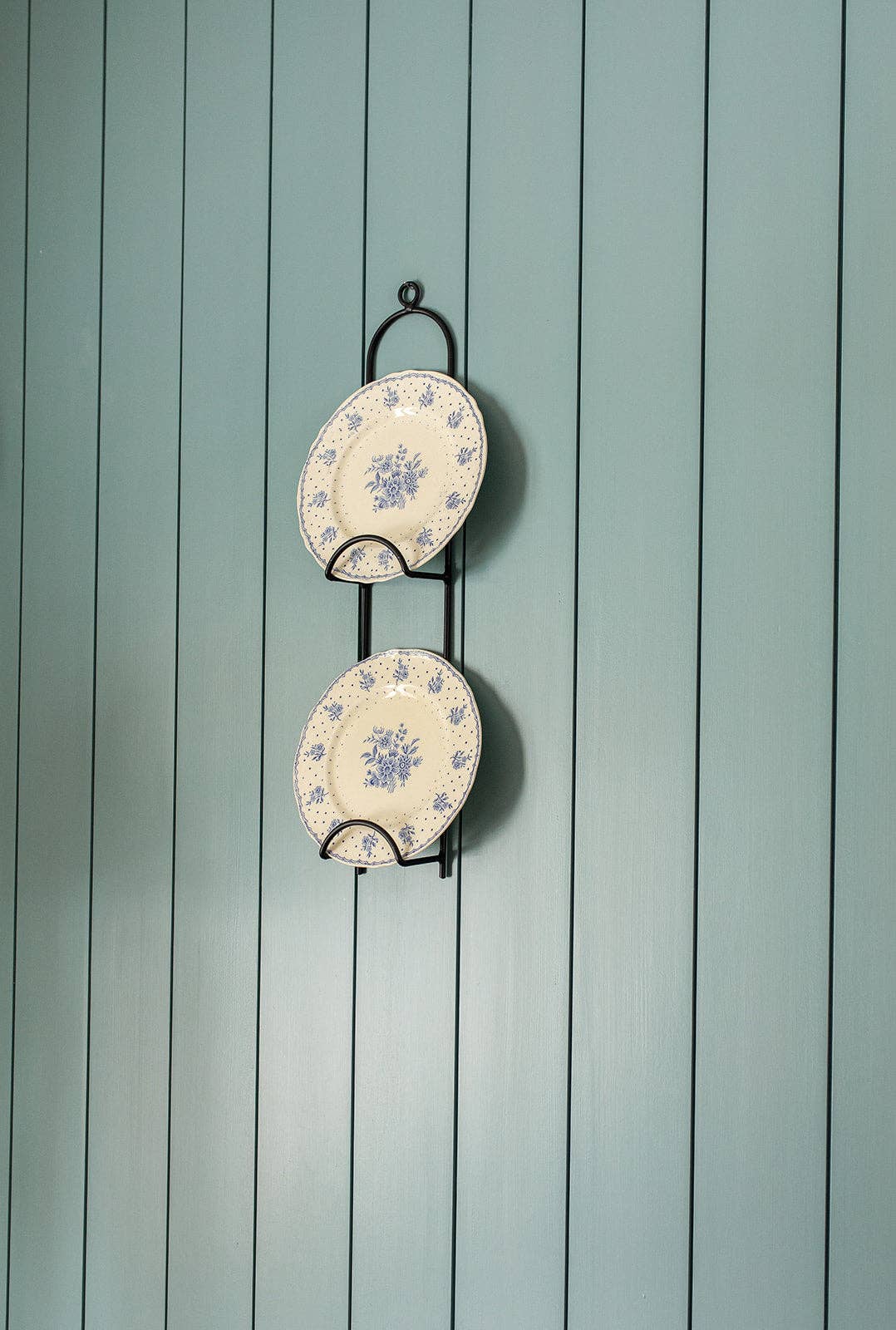 Millstream Home - Wholesale Plate Hanger - The Wall Mounted Double Plate Holder