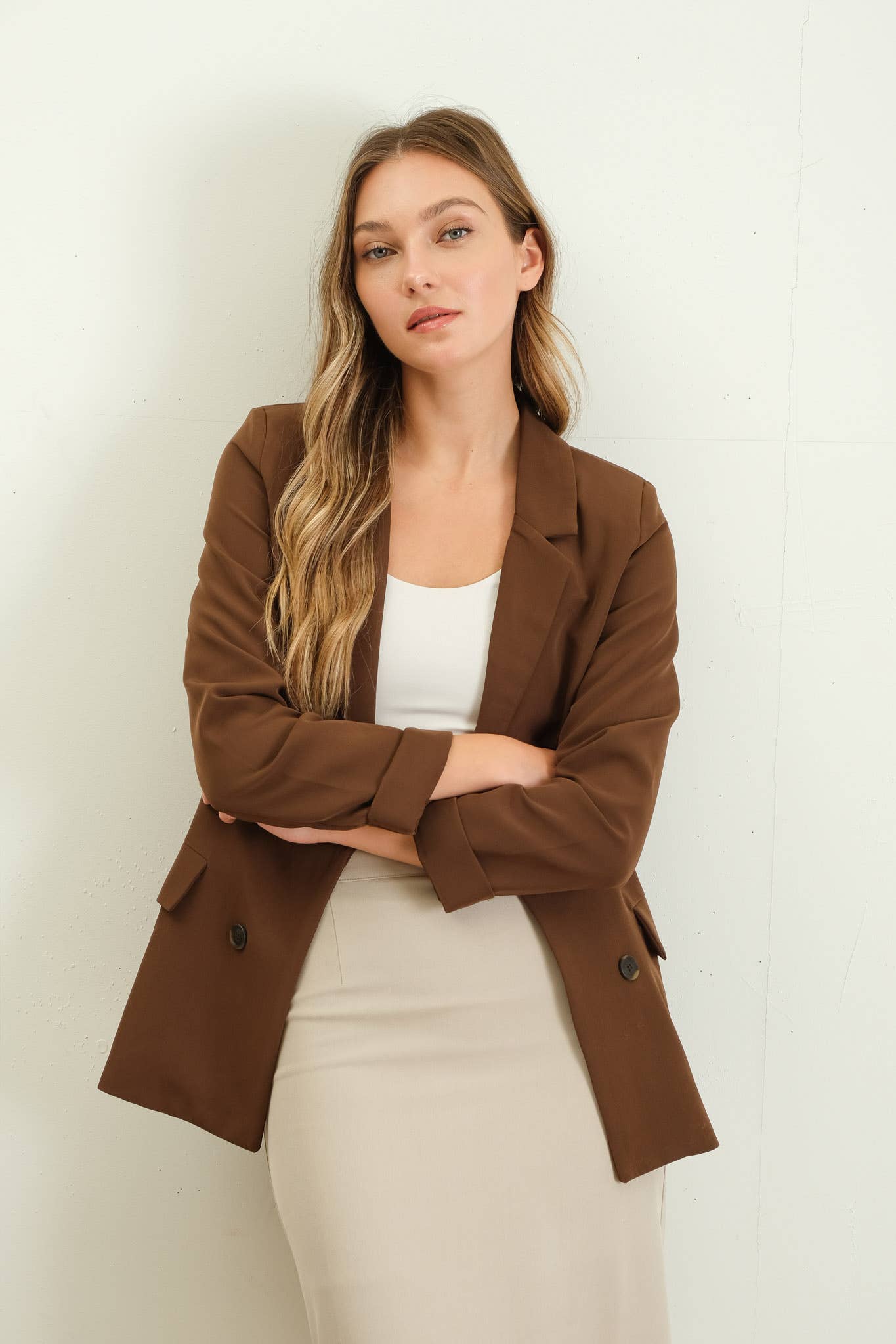 The Workshop Studio - Wholesale Blazer - Women's - SOLID FOLDED SLEEVE BLAZER9