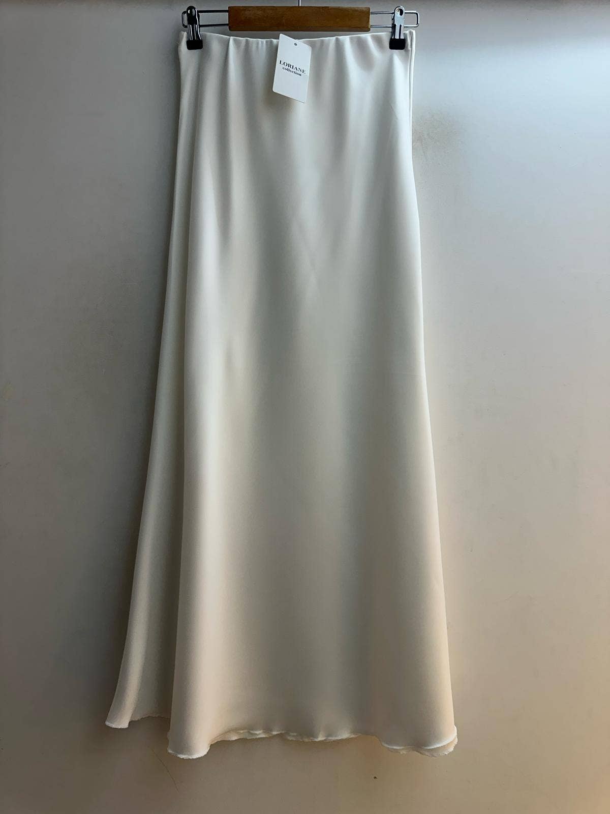 LORIANE - Vendita all'ingrosso Gonna - Donna - Gonna lunga fluida e leggera 10480U3