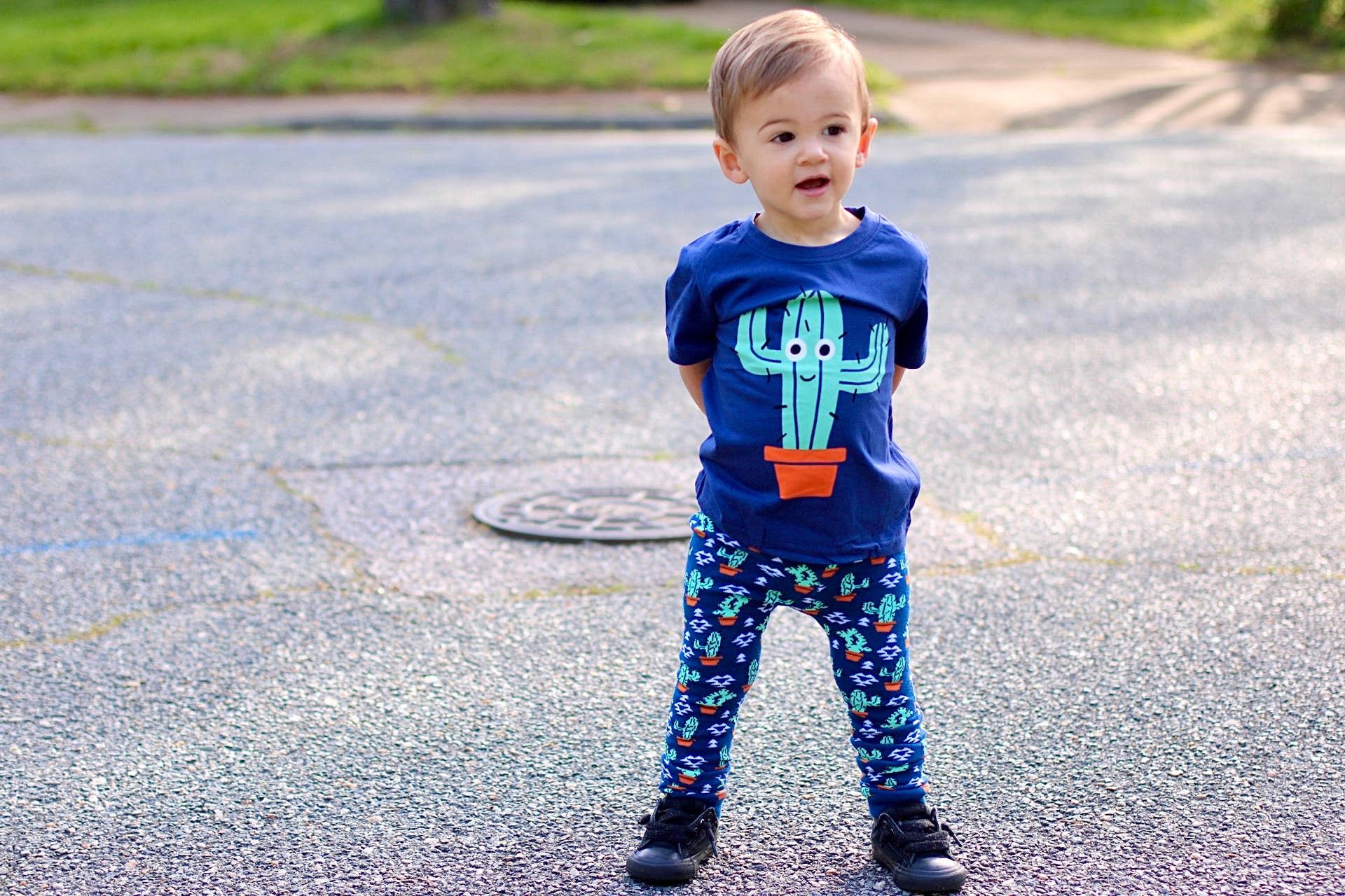 Doodle Pants – Engroshandel T-shirt - Børn – Western Prickly Cactus Shirt - Toddler og Børn6