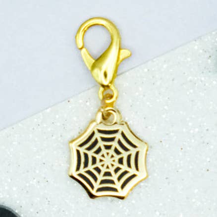 Spinnennetz-Charm - Charm-ing Kollektion für den Großhandel von Sparkles in the Wild