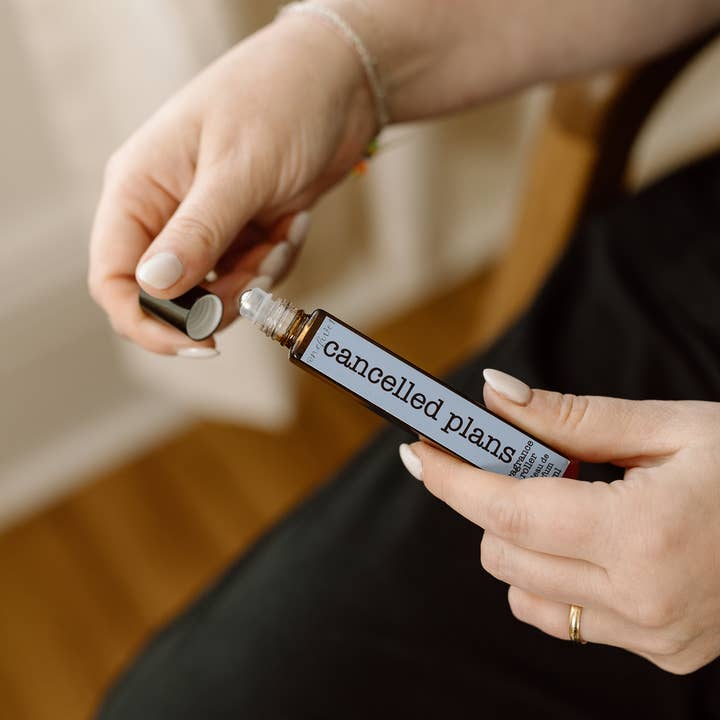 onefive1 – wholesale Roll-on fragrance – grey sweatpant season perfume roller - fragrance roller FALL3