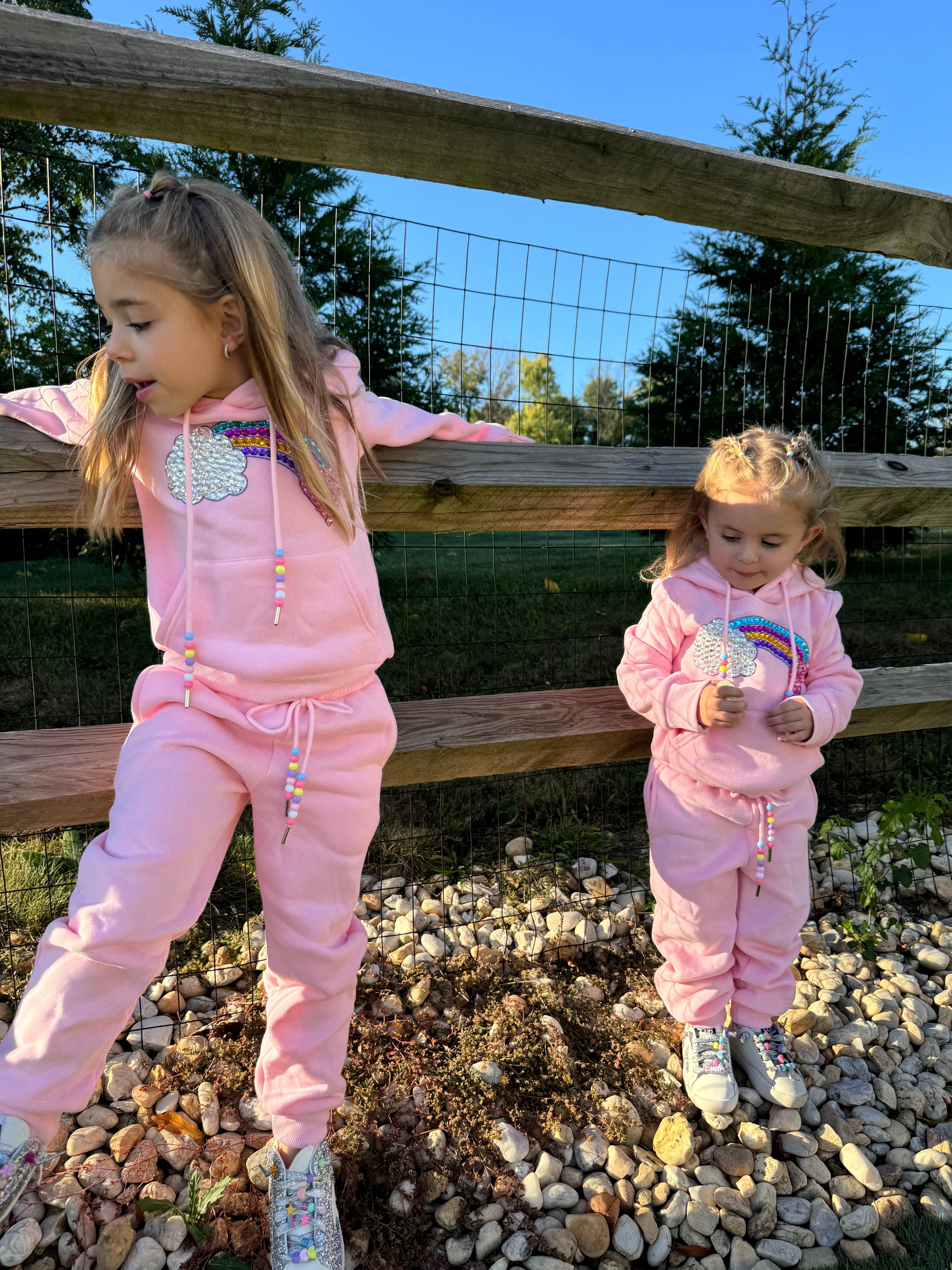 Ellie and Mila - Venta al por mayor Conjunto de camiseta y pantalón - Niños - Sudadera Rainbow Gem con abalorios8