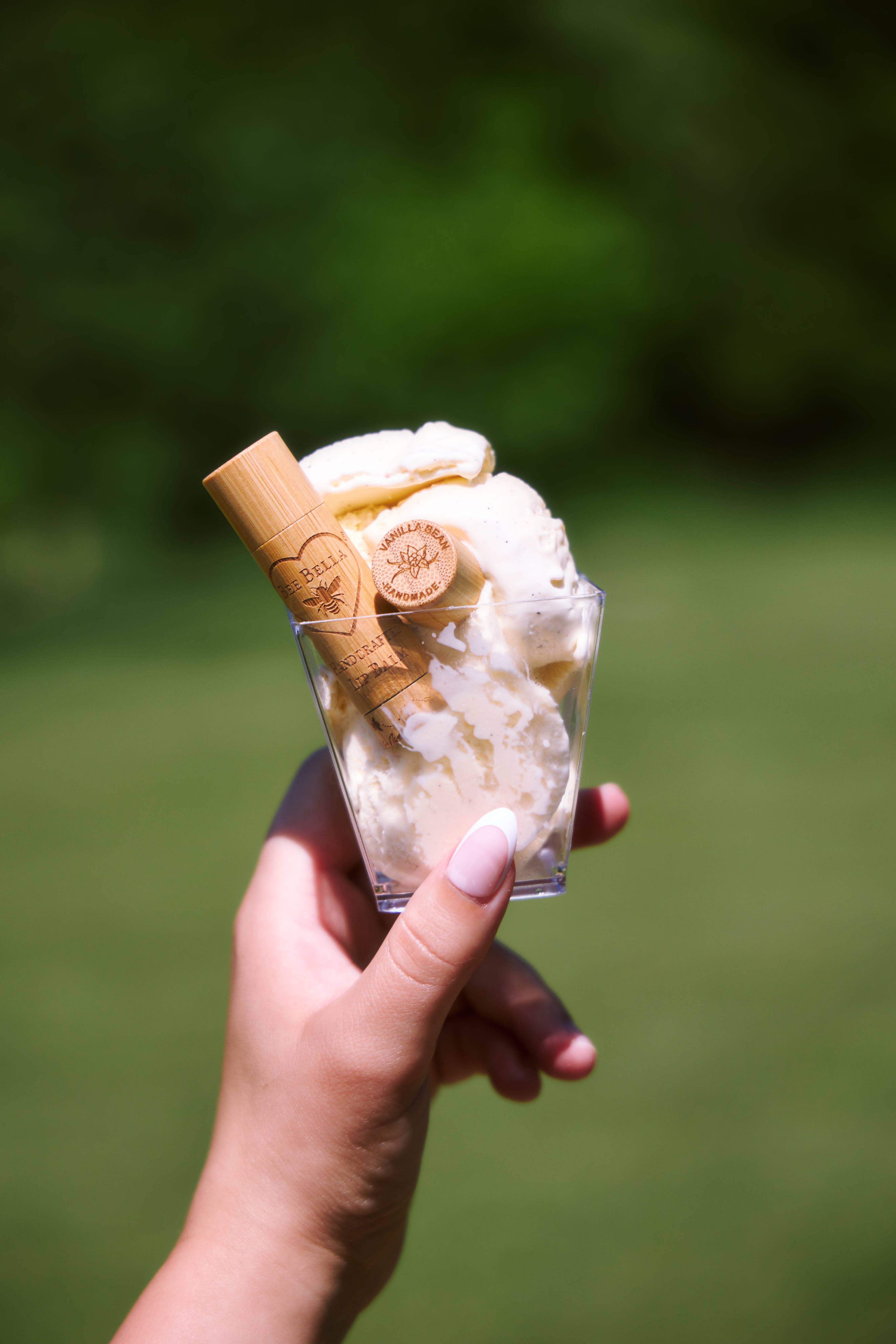 Bee Bella - Wholesale Lip Balm - Vanilla Bean Lip Balm | 6 Pack1