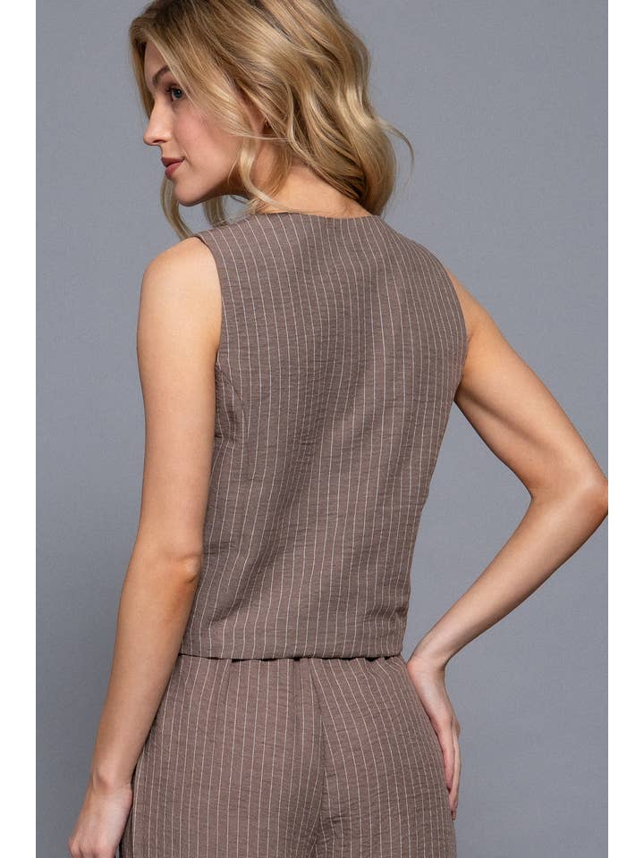 Active Basic | Active USA – Engroshandel Habitvest – til kvinder – V-udskæring Foran Knaplukning Linned Effekt Vest1