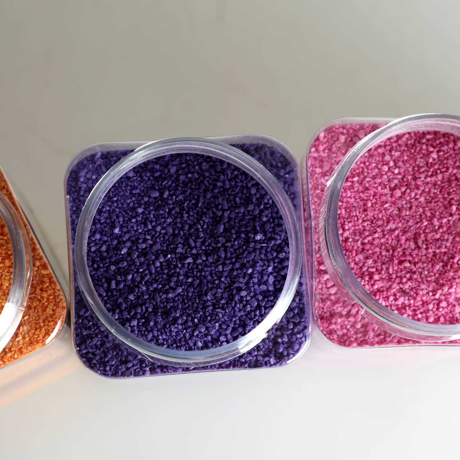 B&B - Wholesale Decorative Tabletop Object - Assorted Decorative Stones 8 Multicolor 7X7X16cm2