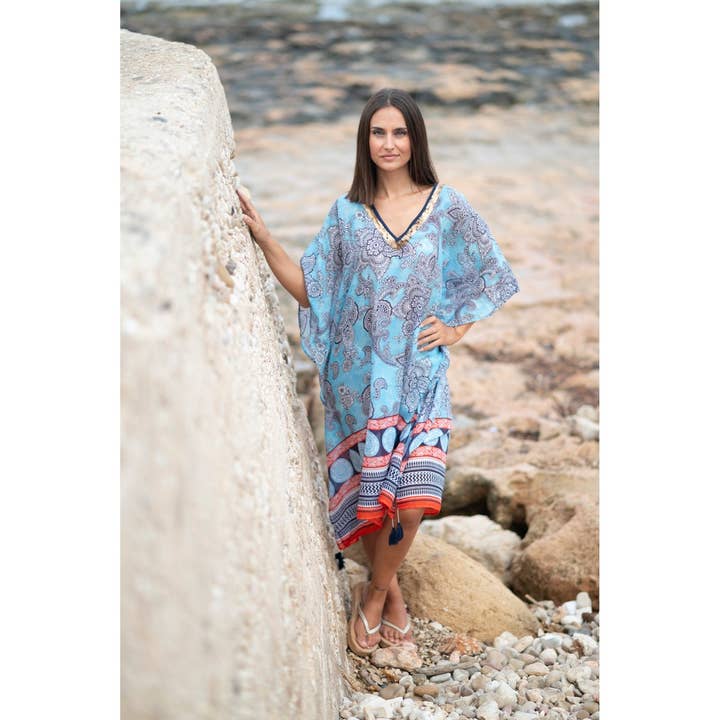 Isla Bonita By SIGRIS Poncho 38616 for wholesale by Isla Bonita By Sigris