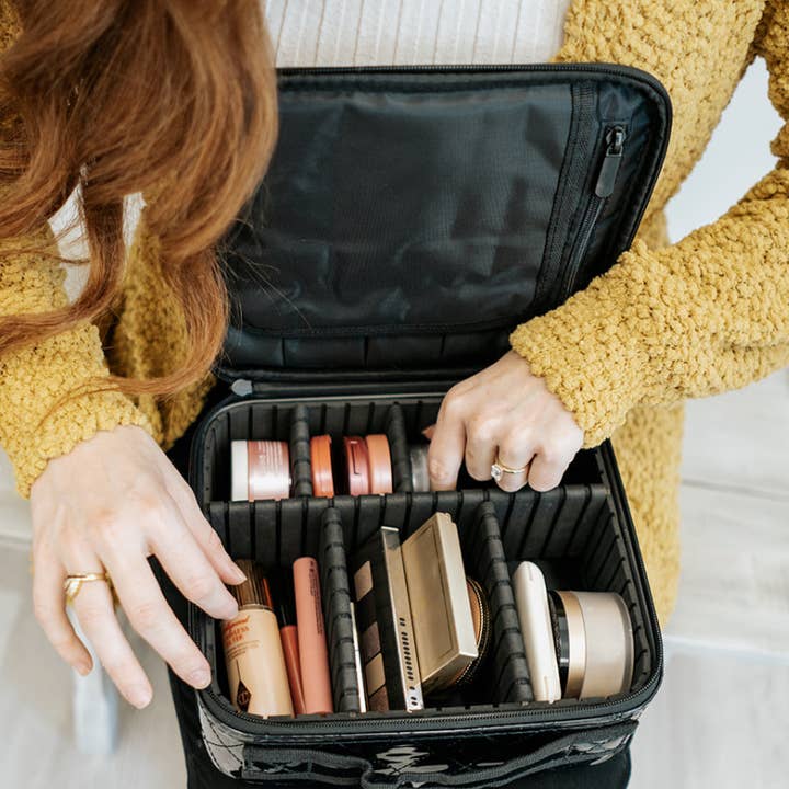 modern and chic - Wholesale Makeup/Cosmetic Bag - Khloe Customizable Cosmetic Case10