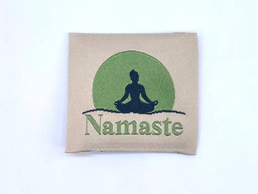 L’Étiquette Home Couture - Wholesale Patch - Woven sew-on label "NAMASTE" khaki and beige2