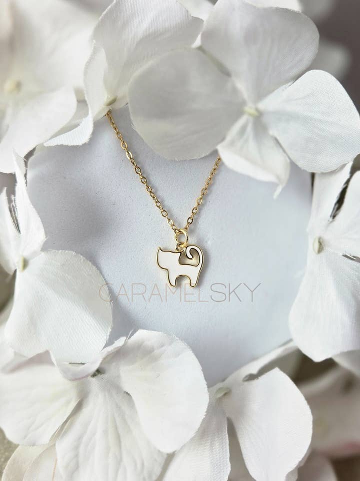 Collar Minimalista de Gato – Colgante Chapado en Oro de 18K, Amante de los Gatos para venta al por mayor de Caramel Sky