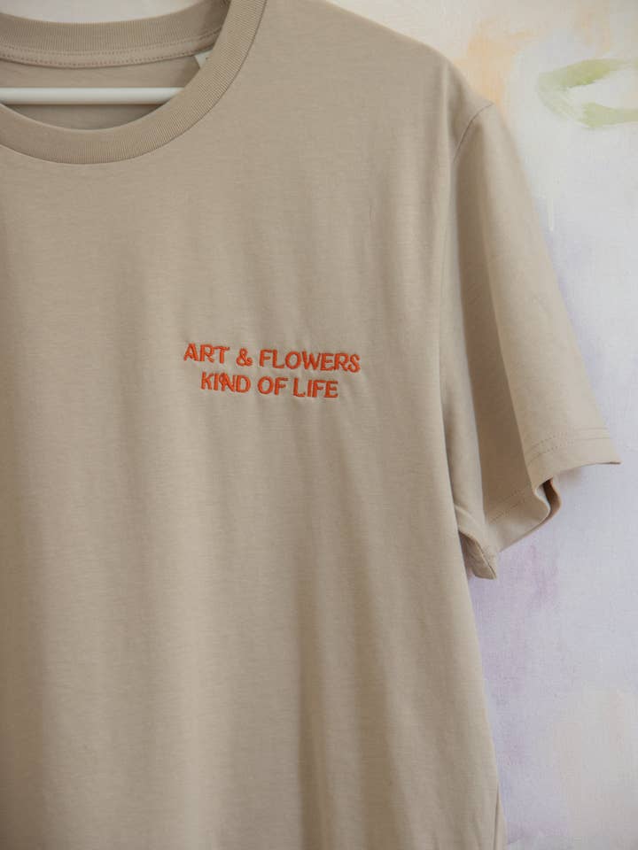 Camiseta con leche Art & Flowers Kind of Life para venta al por mayor de Flora