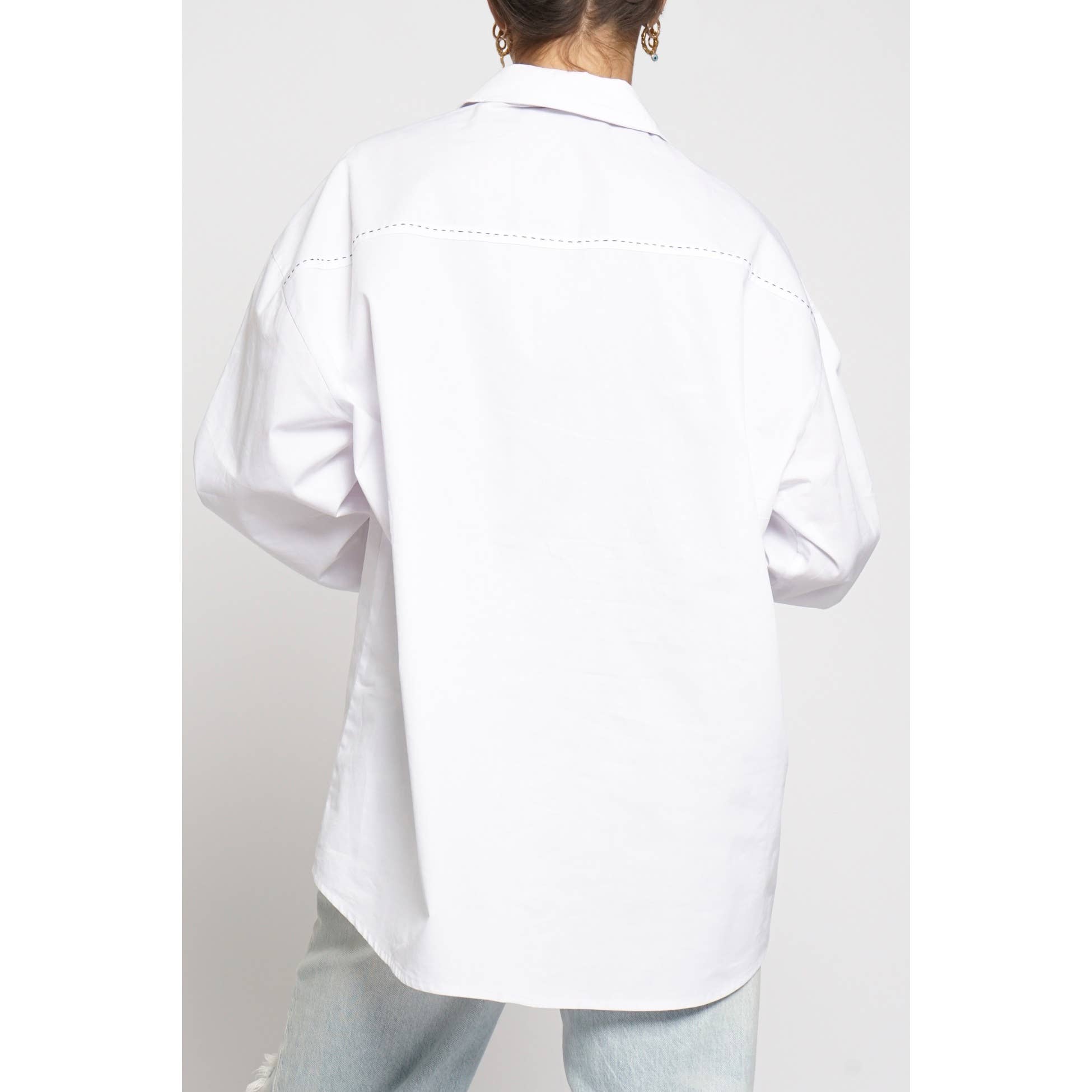 White POCKET STITCH DETAIL TOP for wholesale on Faire2