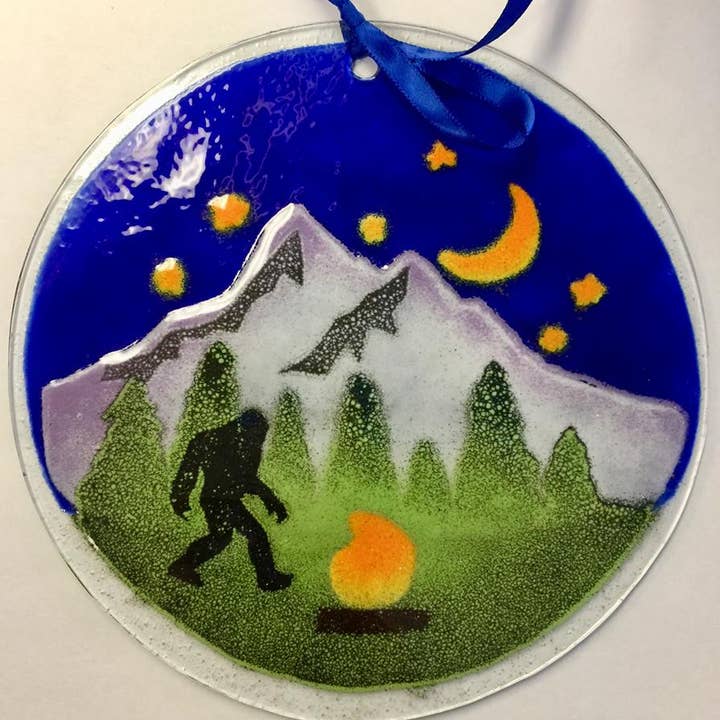 Folio Art Glass - Wholesale Suncatcher - Big Foot Moon Light Suncatcher/Ornament