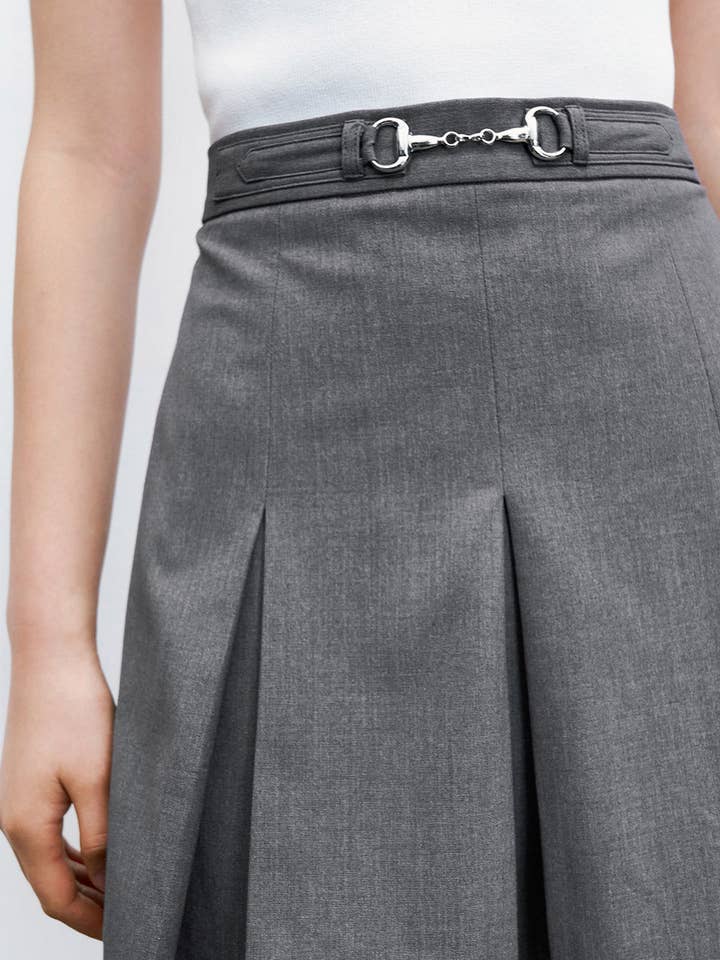 Falda plisada URBAN REVIVO con detalle de botones para venta al por mayor de UrbanRevivo