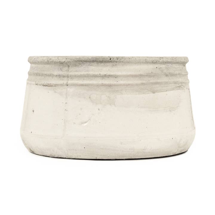 Distressed White Bowl (10041S A25A) for wholesale by Zentique Inc.