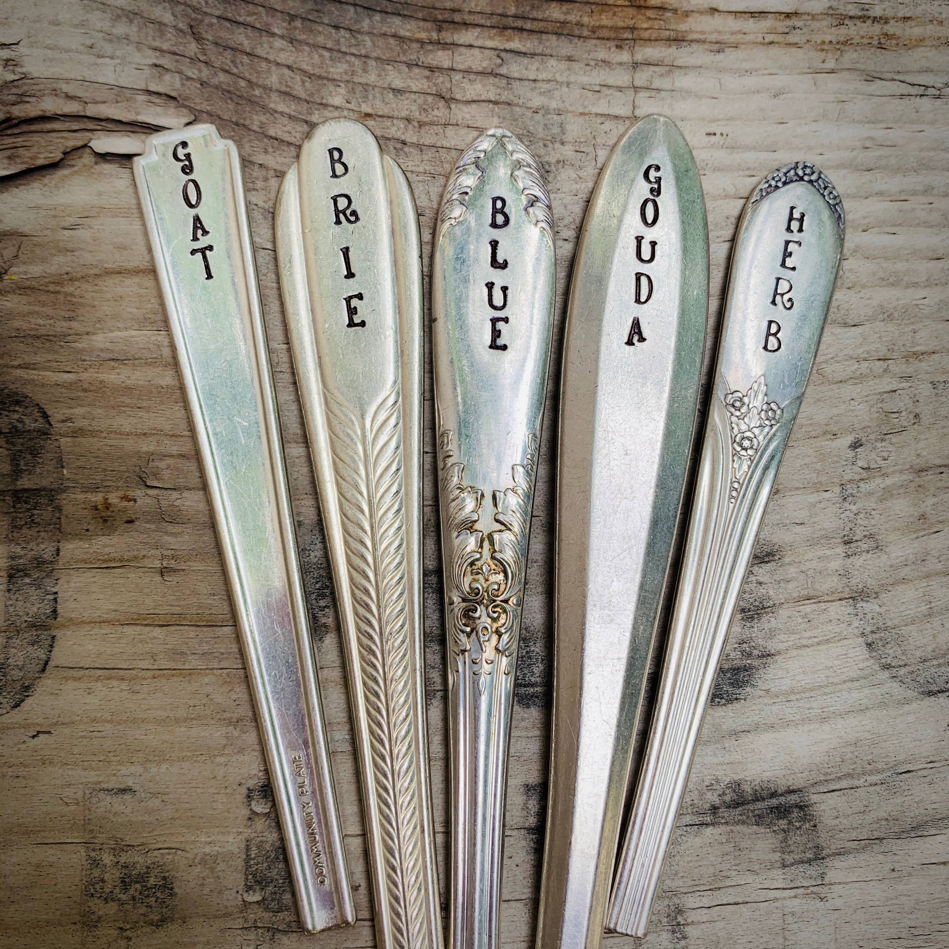 Pumpernickel and Wry – Großhandel Besteckset – Verschiedene Käsemarkierer – nur Griffe1