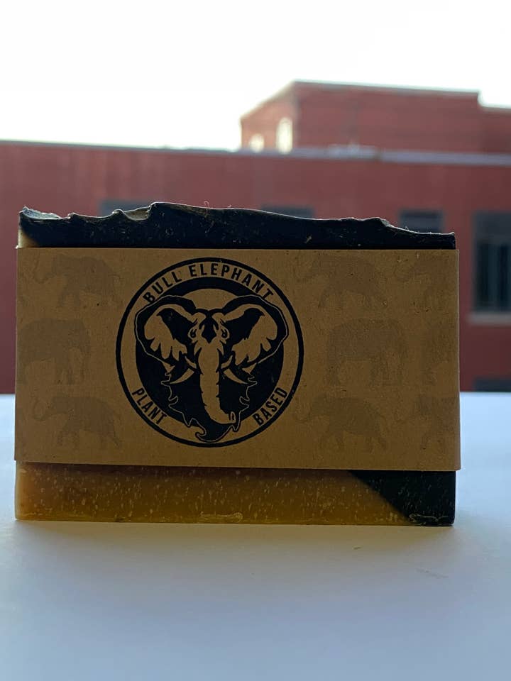 Savon à base de plantes Bull Elephant pour la vente par Bull Elephant Brand